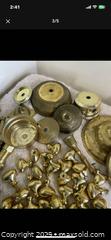 MaxSold Auction: Brass Lamp Lids Cabinet Knobs Lot - Toronto (Ontario, Canada) SELLER MANAGED Reseller Online Auction -  Bayview Avenue