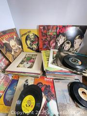 MaxSold Auction: Vinyl Collection - All Genres - Toronto (Ontario, Canada) SELLER MANAGED Reseller Online Auction -  Bayview Avenue