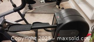 MaxSold Auction: Elliptical D - Upperco (Maryland, USA) SELLER MANAGED Estate Sale Online Auction - Mount Zion Road