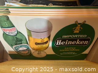 MaxSold Auction: Vintage Beer Decoration / Advertisement Lot - Walpole (Massachusetts, USA) SELLER MANAGED Downsizing Online Auction - Park Lane