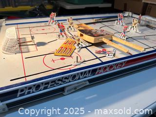 MaxSold Auction: Vintage Munro Tabletop Hockey Game - Walpole (Massachusetts, USA) SELLER MANAGED Downsizing Online Auction - Park Lane