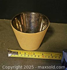 MaxSold Auction: 3 usa art pottery. 2 Shawnee - Ottawa (Ontario, Canada) SELLER MANAGED Downsizing Online Auction - Beaver Ridge