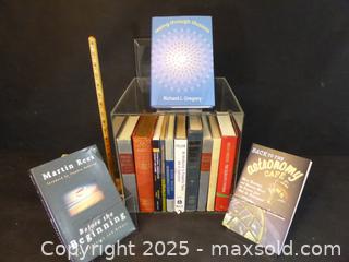 MaxSold Auction: Books / Science  - North Vancouver (British Columbia, Canada) SELLER MANAGED Downsizing Online Auction - Plymouth Drive
