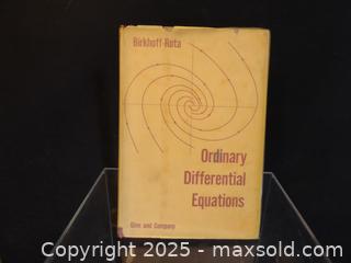 MaxSold Auction: Books /  Science  - North Vancouver (British Columbia, Canada) SELLER MANAGED Downsizing Online Auction - Plymouth Drive