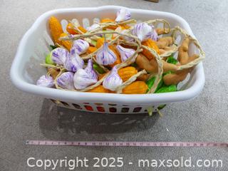 MaxSold Auction:  October Decorations  - North Vancouver (British Columbia, Canada) SELLER MANAGED Downsizing Online Auction - Plymouth Drive