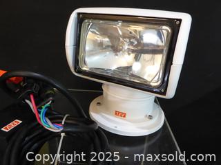 MaxSold Auction: Outdoor - Spotlight  - North Vancouver (British Columbia, Canada) SELLER MANAGED Downsizing Online Auction - Plymouth Drive