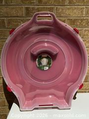 MaxSold Auction: Christmas Wreath Storage Container, Fits 24 in Wreath, Ornaments & Fresh Cut Tree Stand - Smiths Falls (Ontario, Canada) SELLER MANAGED Reseller Online Auction -  Autumn Drive