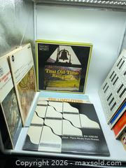 MaxSold Auction: Lot of (10) 33 1/3 RPM LP Vinyl Records — Classical, Folk, Gospel, Pop, CBC Radio Canada  - Smiths Falls (Ontario, Canada) SELLER MANAGED Reseller Online Auction -  Autumn Drive