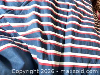 MaxSold Auction: Nautica Full/Queen Striped Comforter - Navy Blue, Red, White - Smiths Falls (Ontario, Canada) SELLER MANAGED Reseller Online Auction -  Autumn Drive