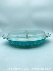 MaxSold Auction: Vintage Pyrex 1.5 Qt Aqua/Turquoise Oval Divided Snowflake Casserole - Smiths Falls (Ontario, Canada) SELLER MANAGED Reseller Online Auction -  Autumn Drive