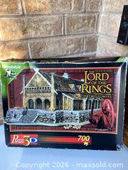 MaxSold Auction: Wrebbit Puzz 3D Foam Puzzle – Medieval/Nordic Great Hall - Smiths Falls (Ontario, Canada) SELLER MANAGED Reseller Online Auction -  Autumn Drive