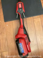 MaxSold Auction: Toro Battery Trimmer Almost New Model # 51831 - Oakville (Ontario, Canada) SELLER MANAGED Downsizing Online Auction - Guildstone Crescent