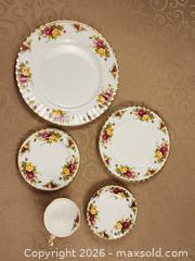 MaxSold Auction: Beautiful 5 piece Royal Albert Country Rose - Old Country Roses - Ajax (Ontario, Canada) SELLER MANAGED Estate Sale Online Auction - Billingsgate Crescent