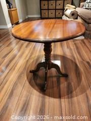 MaxSold Auction: Round Wooden Table 22.5 H x 22.5 W - Ajax (Ontario, Canada) SELLER MANAGED Estate Sale Online Auction - Billingsgate Crescent