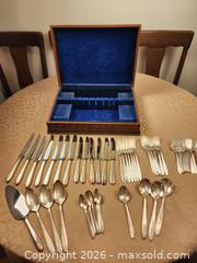 MaxSold Auction: Silverware Set Grosvenor Pattern Oneida Community Plate - Ajax (Ontario, Canada) SELLER MANAGED Estate Sale Online Auction - Billingsgate Crescent