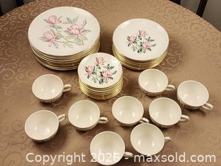 MaxSold Auction: Vintage 1950's Dish Set Homer Laughlin Rhythm Pink Magnolia Pattern - 39 pieces - Ajax (Ontario, Canada) SELLER MANAGED Estate Sale Online Auction - Billingsgate Crescent
