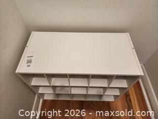 MaxSold Auction: White Cubby Storage Organizer/Shelf Unit, 20 Cubbies, 24.5x19x12 in - Ajax (Ontario, Canada) SELLER MANAGED Estate Sale Online Auction - Billingsgate Crescent