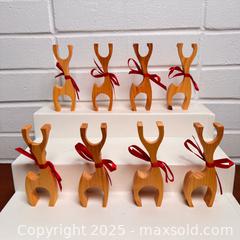MaxSold Auction: MCM Style Wood Reindeer Lot of 8 - Toronto (Ontario, Canada) SELLER MANAGED Reseller Online Auction - Eastpark Boulevard