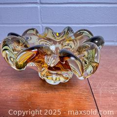 MaxSold Auction: Vintage Chalet Style Amber Glass Bowl - Toronto (Ontario, Canada) SELLER MANAGED Reseller Online Auction - Eastpark Boulevard