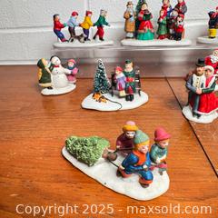 MaxSold Auction: Vintage Lemax Christmas Village People Lot - Toronto (Ontario, Canada) SELLER MANAGED Reseller Online Auction - Eastpark Boulevard