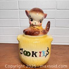 MaxSold Auction: Vintage Puppy Cookie Jar - Toronto (Ontario, Canada) SELLER MANAGED Reseller Online Auction - Eastpark Boulevard