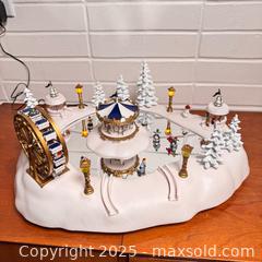 MaxSold Auction: Winter Wonderland Christmas Magic Display - Toronto (Ontario, Canada) SELLER MANAGED Reseller Online Auction - Eastpark Boulevard