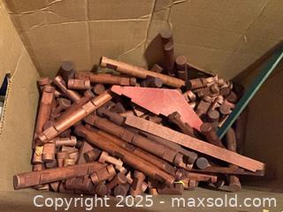 MaxSold Auction: Original Lincoln Logs - Randolph (Massachusetts, USA) PARTNER MANAGED Estate Sale Online Auction - Chestnut Street