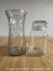 MaxSold Auction: Clear Vase and Jar with Lid  - Kingston (Ontario, Canada) SELLER MANAGED Downsizing Online Auction - Bishop Street