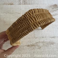 MaxSold Auction: Mini Wicker Arch Decorative Doll House Furniture Piece - Kingston (Ontario, Canada) SELLER MANAGED Downsizing Online Auction - Bishop Street