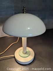 MaxSold Auction: vintage ufo table lamp - Mississauga (Ontario, Canada) SELLER MANAGED Reseller Online Auction - Montevideo Road