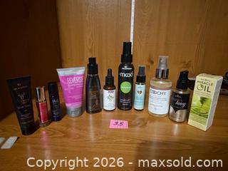 MaxSold Auction: 11 Pieces Personal Items - Kingston (Ontario, Canada) SELLER MANAGED Downsizing Online Auction - Steve Fonyo Drive (STORAGE)