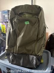 MaxSold Auction: Burton Bag  - Kingston (Ontario, Canada) SELLER MANAGED Downsizing Online Auction - Steve Fonyo Drive (STORAGE)