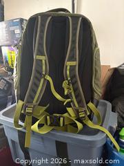 MaxSold Auction: Burton Bag  - Kingston (Ontario, Canada) SELLER MANAGED Downsizing Online Auction - Steve Fonyo Drive (STORAGE)