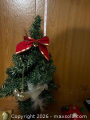 MaxSold Auction: Christmas Stuff - Kingston (Ontario, Canada) SELLER MANAGED Downsizing Online Auction - Steve Fonyo Drive (STORAGE)