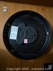 MaxSold Auction: Clock - Kingston (Ontario, Canada) SELLER MANAGED Downsizing Online Auction - Steve Fonyo Drive (STORAGE)