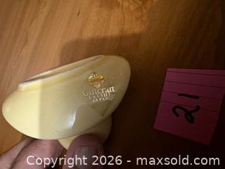 MaxSold Auction: Cowboy Hat & Boot Salt & Pepper Shakers - Kingston (Ontario, Canada) SELLER MANAGED Downsizing Online Auction - Steve Fonyo Drive (STORAGE)