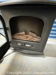 MaxSold Auction: Electric fire place - Kingston (Ontario, Canada) SELLER MANAGED Downsizing Online Auction - Steve Fonyo Drive (STORAGE)