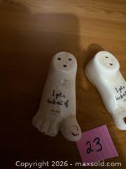 MaxSold Auction: Got A Kick Out Of Halifax Salt & Pepper Shakers - Kingston (Ontario, Canada) SELLER MANAGED Downsizing Online Auction - Steve Fonyo Drive (STORAGE)