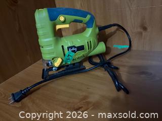 MaxSold Auction: Jigsaw  - Kingston (Ontario, Canada) SELLER MANAGED Downsizing Online Auction - Steve Fonyo Drive (STORAGE)