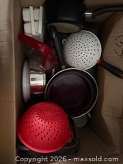 MaxSold Auction: Kitchen box with toaster over - Kingston (Ontario, Canada) SELLER MANAGED Downsizing Online Auction - Steve Fonyo Drive (STORAGE)