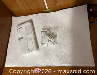 MaxSold Auction: NEW ~ Bathroom - Kingston (Ontario, Canada) SELLER MANAGED Downsizing Online Auction - Steve Fonyo Drive (STORAGE)