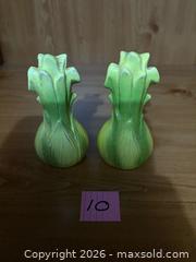 MaxSold Auction: Onion Salt & Pepper Shakers - Kingston (Ontario, Canada) SELLER MANAGED Downsizing Online Auction - Steve Fonyo Drive (STORAGE)