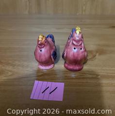 MaxSold Auction: Red Rooster & Hen Salt & Pepper Shakers - Kingston (Ontario, Canada) SELLER MANAGED Downsizing Online Auction - Steve Fonyo Drive (STORAGE)
