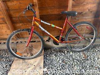 MaxSold Auction: Supercycle 18 speed - Kingston (Ontario, Canada) SELLER MANAGED Downsizing Online Auction - Steve Fonyo Drive (STORAGE)