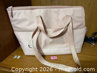 MaxSold Auction: Top Paw Zippered Small Pet Carrier Bag - Kingston (Ontario, Canada) SELLER MANAGED Downsizing Online Auction - Steve Fonyo Drive (STORAGE)