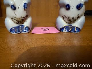 MaxSold Auction: Wasaga Beach Pig Salt & Pepper Shakers - Kingston (Ontario, Canada) SELLER MANAGED Downsizing Online Auction - Steve Fonyo Drive (STORAGE)