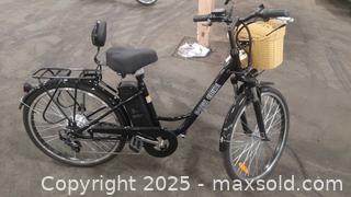 MaxSold Auction: Daymak Paris V5 - Black Electric City/Commuter Bicycle - Brand New - PDI Included (104) - Toronto (Ontario, Canada) SELLER MANAGED Downsizing Online Auction - Curity Avenue