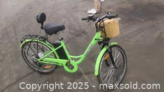 MaxSold Auction: Daymak PARIS V5 EBike Commuter Step-Through, Bright Green - Brand New - PDI Included (102) - Toronto (Ontario, Canada) SELLER MANAGED Downsizing Online Auction - Curity Avenue