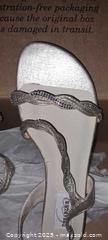 MaxSold Auction: DYEABLES GOLD SANDALS WITH BLING SIZE 8M (NEW) - Clearview (Ontario, Canada) SELLER MANAGED Reseller Online Auction -  County Road 10