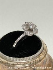 MaxSold Auction: 18K White Gold + Diamond Floral Ring - Toronto (Ontario, Canada) PARTNER MANAGED Estate Sale Online Auction -  Glen Road